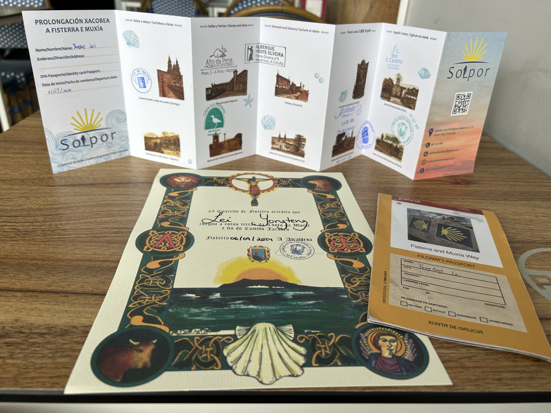 Certificate and pilgrim documents from Fisterra